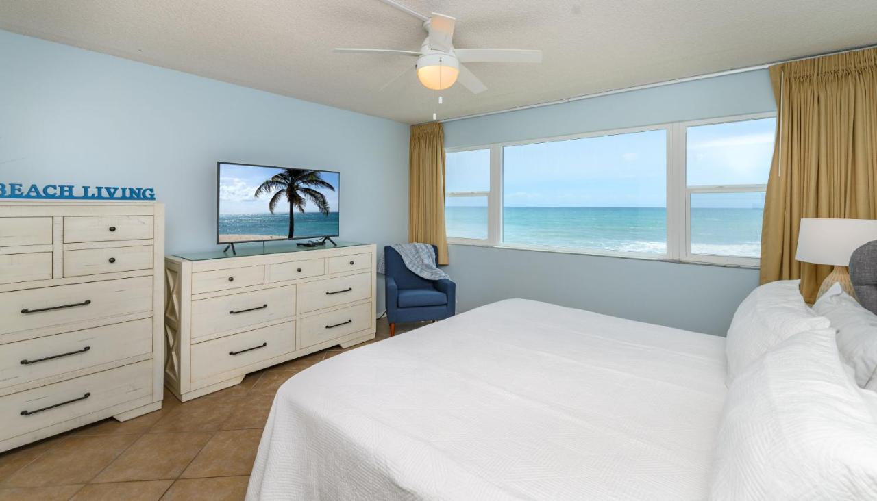 Paradise Beach Club - Oceanfront And Penthouse Satellite Beach Habitación foto