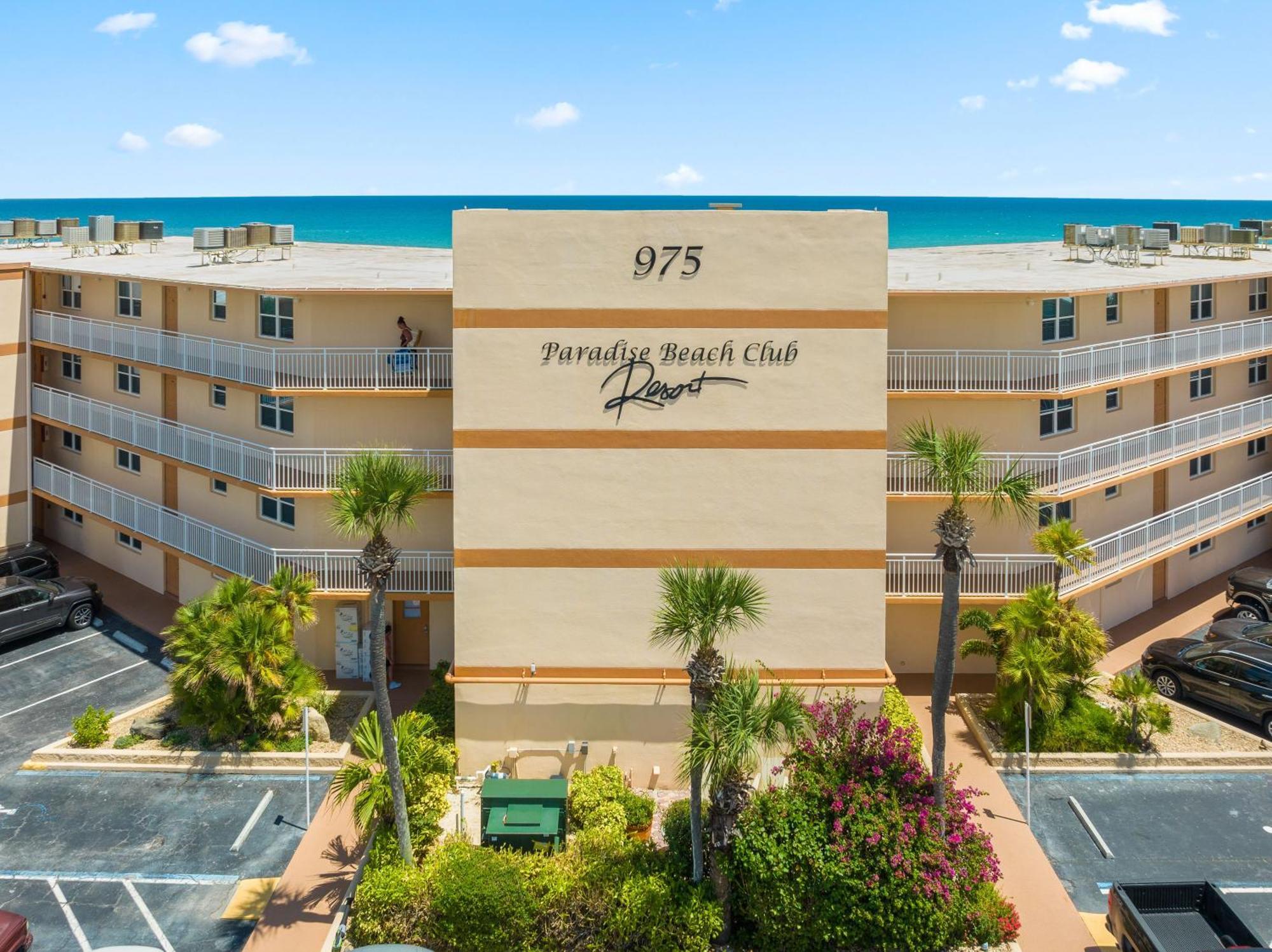 Paradise Beach Club - Oceanfront And Penthouse Satellite Beach Exterior foto